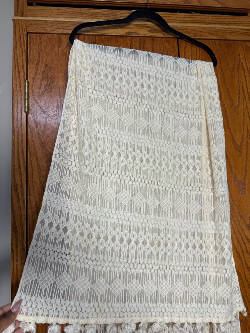 Lucky Brand Cream Crochet Fringe Wrap Scarf